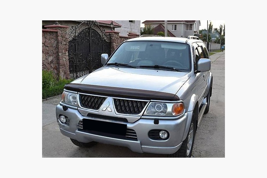 Mitsubishi Pajero Sport 1996-2007 гг. Дефлектор капота (SIM) Фото 1