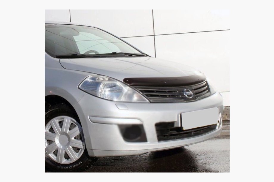 Nissan Tiida 2004-2011 гг. Дефлектор капота (SIM) Image