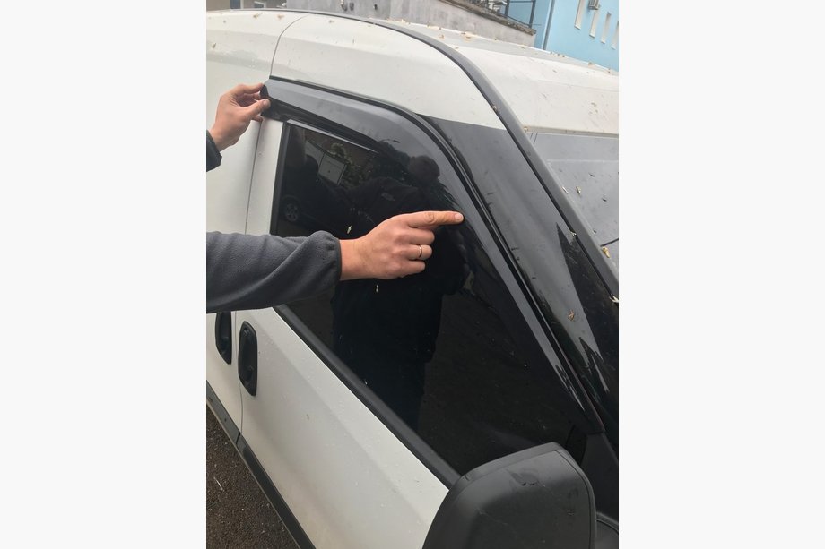 Opel Combo 2012-2018 гг. Ветровики DD-Mugen Image