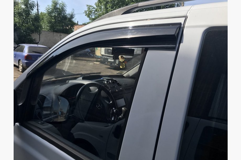 Mercedes Viano Ветровики Sunplex Sport Image