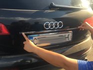 Audi Q7 2005-2015 гг. Хромированная накладка над номером Carmos (нержавейка) фото 1