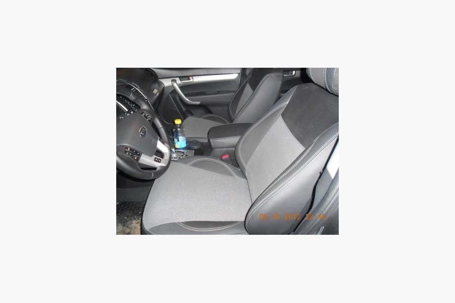 Kia Sorento II XM 2009-2014 гг. Новинка! Авточехлы из экокожи Brothers Premium Image