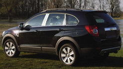 Chevrolet Captiva 2006-2019 гг. Накладки на стойки из нержавеющей стали фото 1