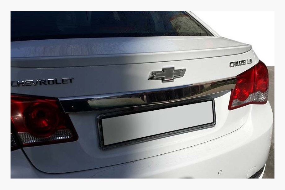 Chevrolet Cruze 2009–2015 гг. Хромированная накладка над номером (нерж. сталь) Image