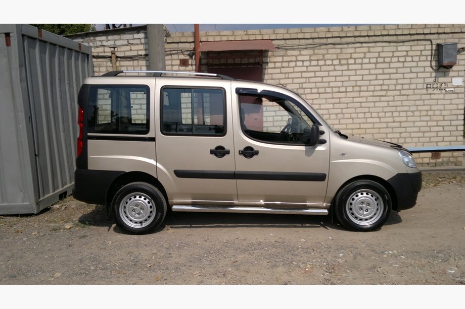 Fiat Doblo I 2005-2010 гг. Хромированные Рейлинги Стандартная база, пластиковые ножки Фото 11