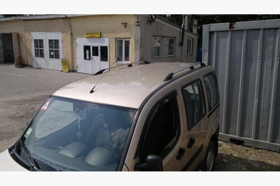 Fiat Doblo I 2005-2010 гг. Хромированные Рейлинги Стандартная база, пластиковые ножки Фото 13