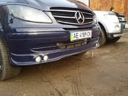 Mercedes Vito W639 2004-2014 гг. Накладка на бампер с 4 фарами (грунт под покраску) фото 4
