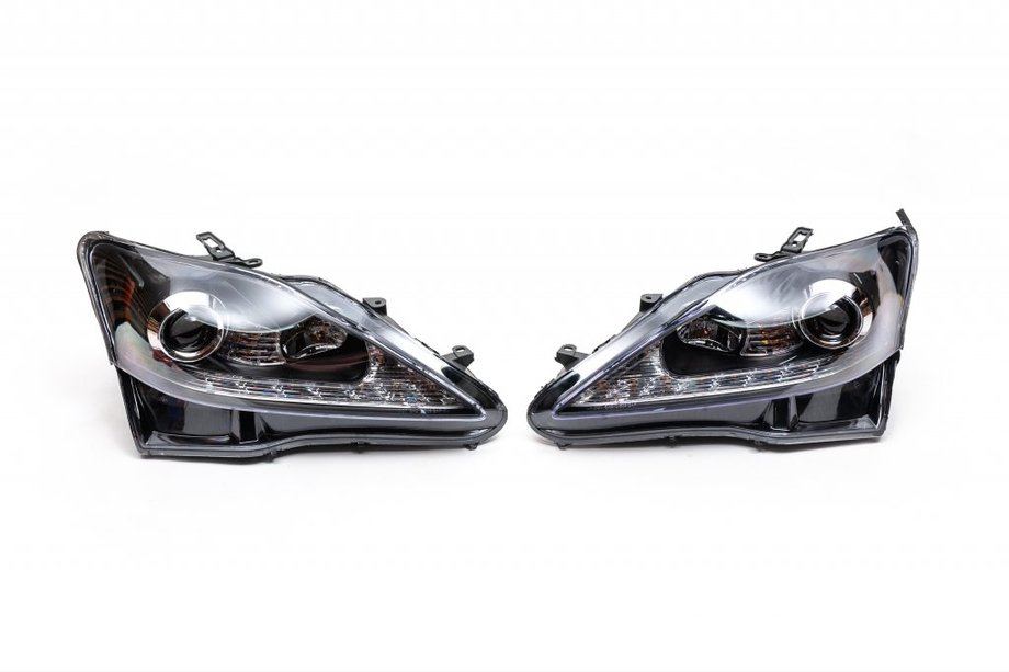 Lexus IS 2005-2013 гг. Передние Фары OEM V1 Black (2 шт) Image