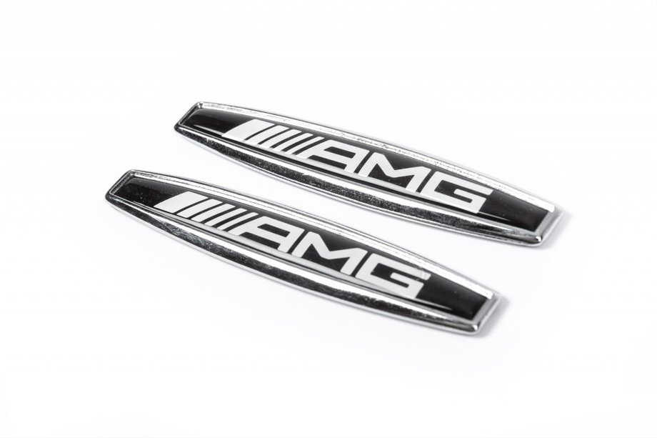 Mercedes 212 Наклейка на крыло Mercedes-Benz Image