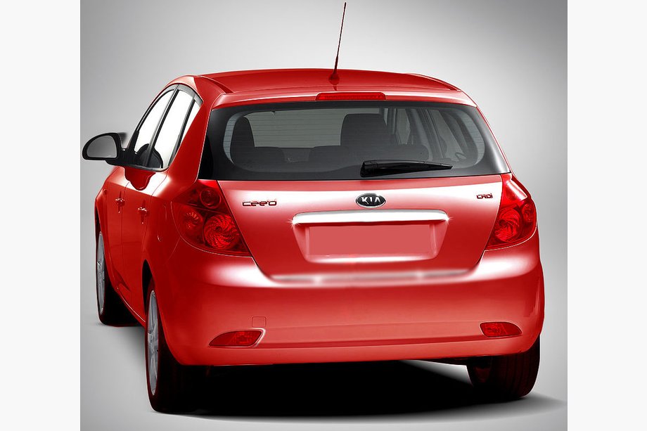 Kia Ceed 2007-2012 гг. Накладка над номером (HB, нержавейка) Image