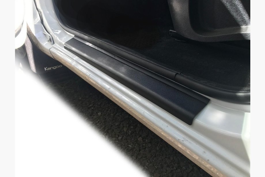 Renault Kangoo 2008–2020 гг. Накладки на пороги DDU (2 шт., пластик) Image