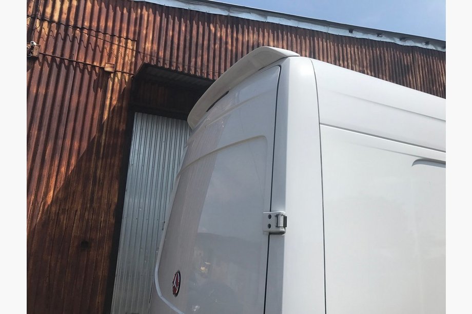 Volkswagen Crafter 2006-2016 гг. Спойлер Anatomik (узкая модель, грунтованный под покраску) Фото 5