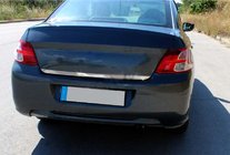Peugeot 301 2012- гг. Накладка на кромку багажника нержавейка Carmos - Турецкая Нержавеющая Сталь фото 1
