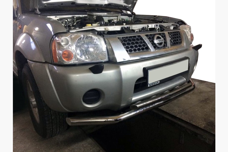 Nissan NP300 1999-2015 гг. Передняя защита ST014 (нержавейка) Image