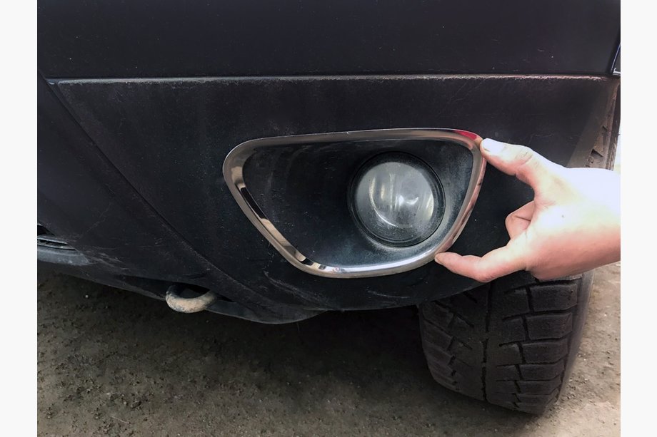 Renault Duster 2008–2017 гг. Накладки на противотуманные фары 2008-2013 (2 шт., нержавейка) Image