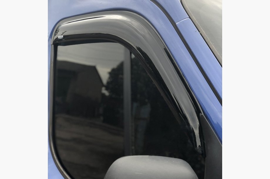 Nissan NV400 2010-2024 гг. Ветровики на окна (2 шт, Niken) Image