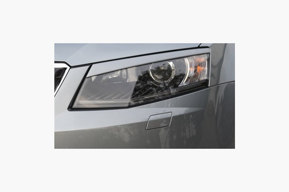 Skoda Octavia III A7 2013-2019 гг. НОВИНКА !!! Реснички на фары (2 шт, грунтованные) Image