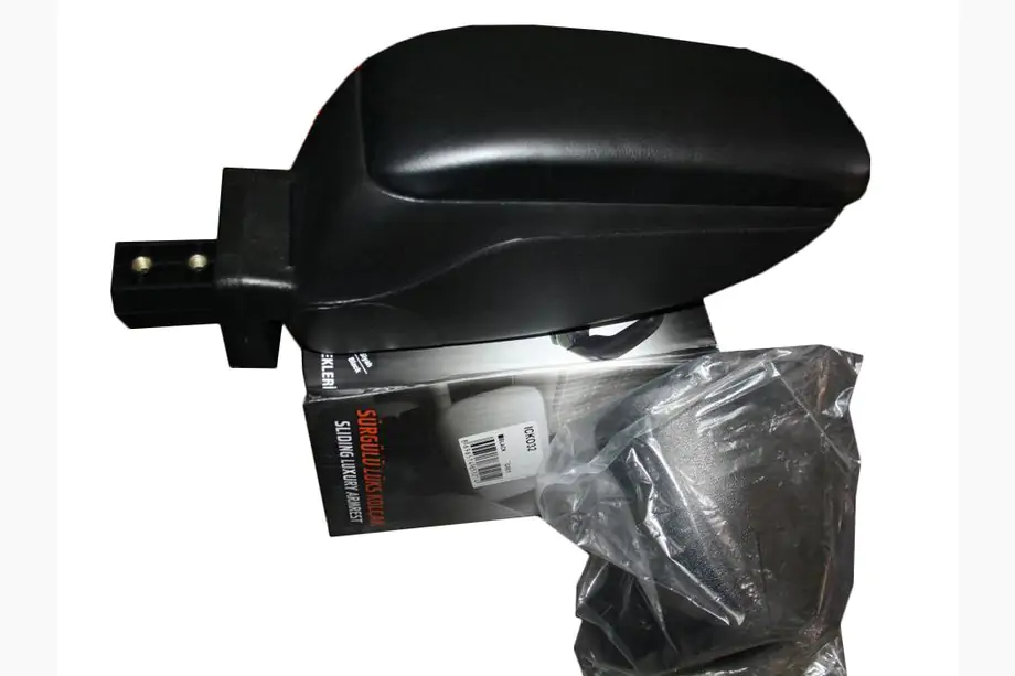 Toyota Yaris 2006-2011 гг. Подлокотник (в подстаканник) Image