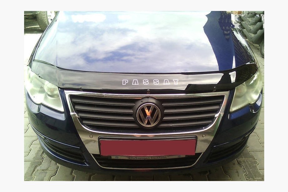 Volkswagen Passat B6 2006-2012 гг. Дефлектор капота VIP Image