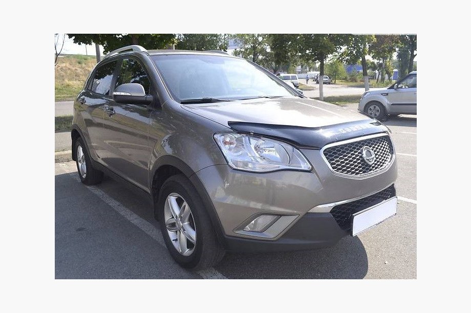 SsangYong Korando 2010-2019 гг. Дефлектор капота 2010-2013 (VIP) Фото 1