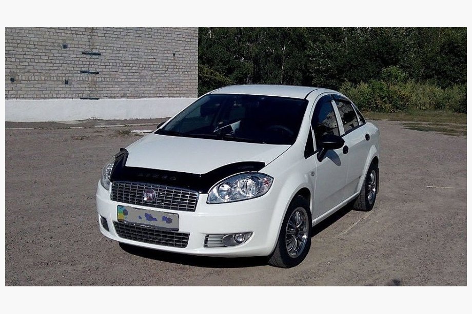 Fiat Linea 2006-2018 гг. Дефлектор капота (VIP) Image