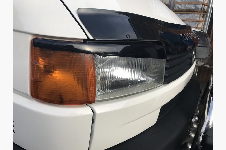 Volkswagen T4 Caravelle/Multivan 1990–2003 гг. Реснички на Фары Косой Капот (2 шт) Черный Матовый Фото 2