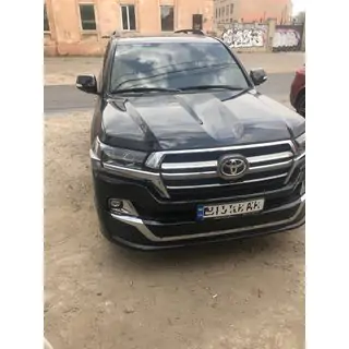 Комплект рестайлинга с LC200 2008-2015 на 2019 Executive Toyota Land Cruiser 200 2007-2021 гг. фото 4