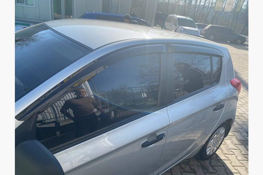 Hyundai I-20 2008-2012 гг. Ветровики на окна (4 шт, ANV) Image
