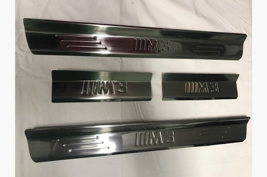 BMW 3 серия E46 1998-2006 гг. Накладки на пороги (4 шт, Carmos) Image