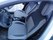 Renault Fluence 2009-2016 гг. Авточехлы (2009-2012, Экокожа↗Ткань, Premium) Цельная Задняя Скамья фото 1