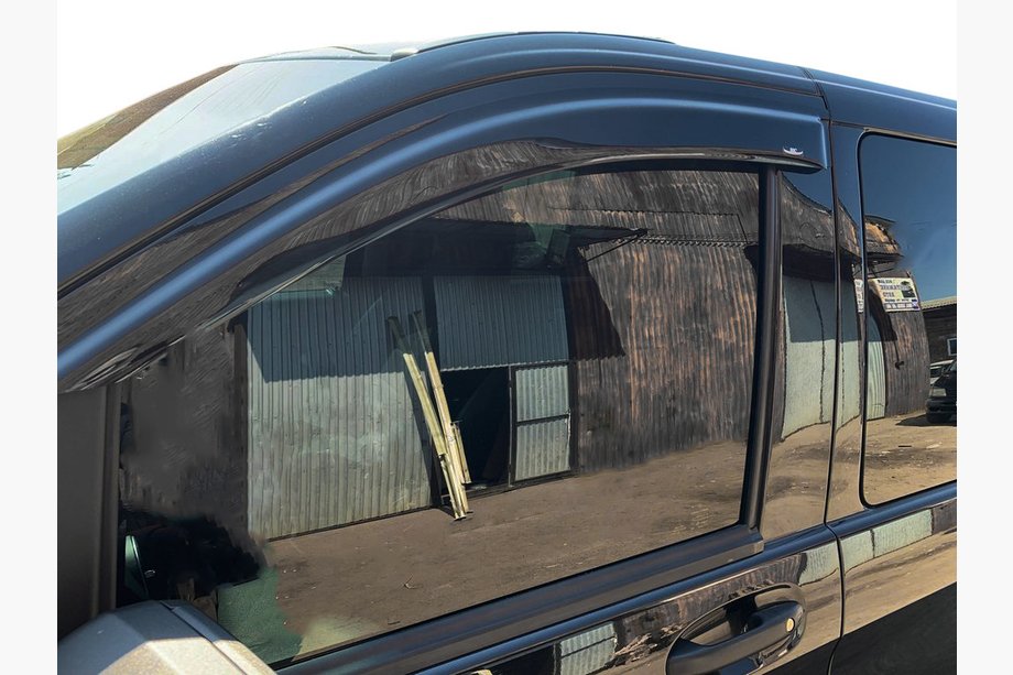 Mercedes Vito / V W447 (2015↗) Ветровики (2 шт, HIC) Image