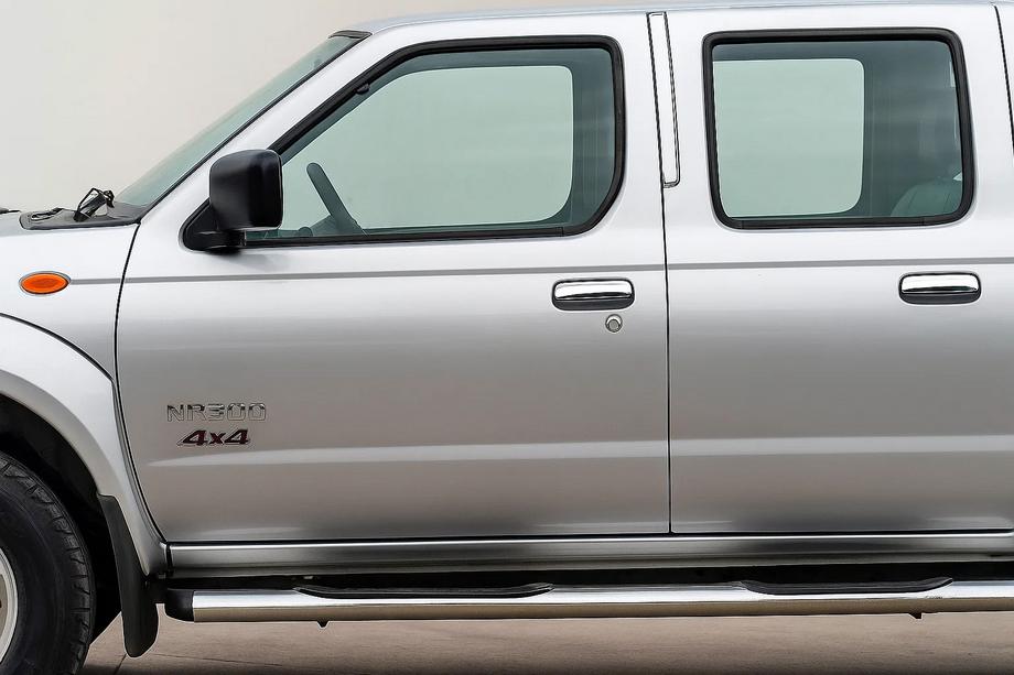 Nissan NP300 1999-2015 гг. Хромированные Накладки на Ручки Дверей (4 шт, Нержавейка) OmsaLine - Итальянская Нержавейка Фото 3