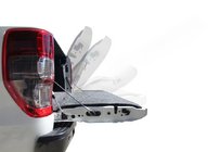 Isuzu D-Max 2011-2019 гг. Амортизаторы багажника фото 1