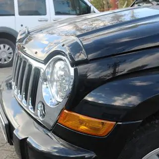 Дефлектор капота (EuroCap) Jeep Cherokee/Liberty 2002-2007 гг. фото 4