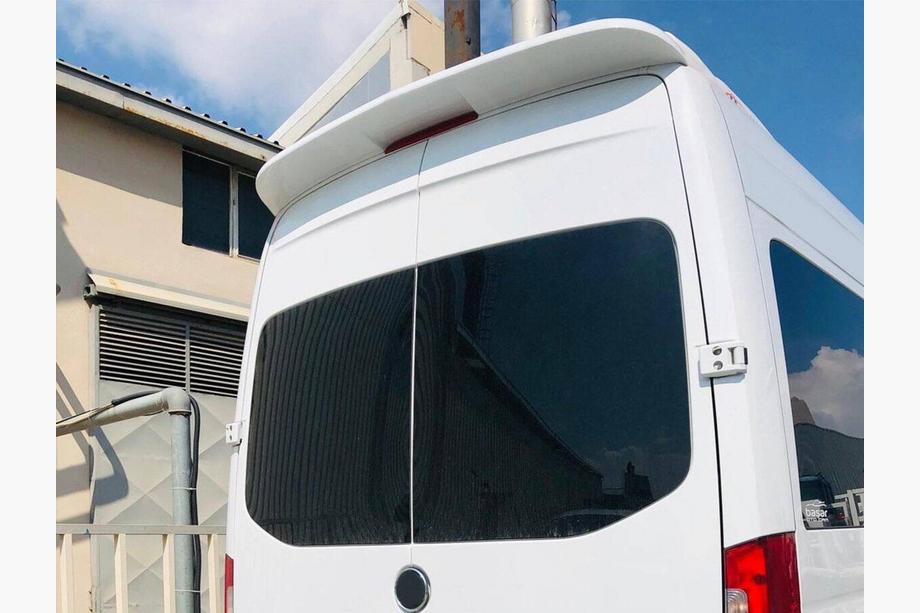 Mercedes Sprinter W906 2006–2018 гг. Спойлер Anatomik (широкая модель, грунтованный под покраску) Image