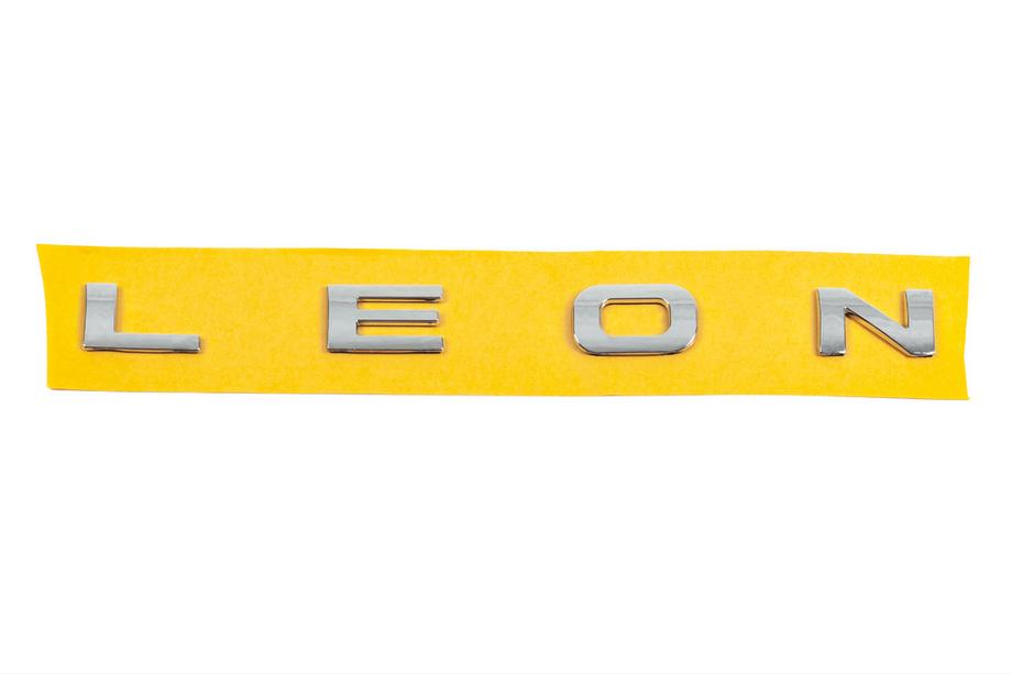 Seat Leon 2013-2020 гг. Надпись Leon 2013-2020 1p0853687739 (278мм x 25мм) Image