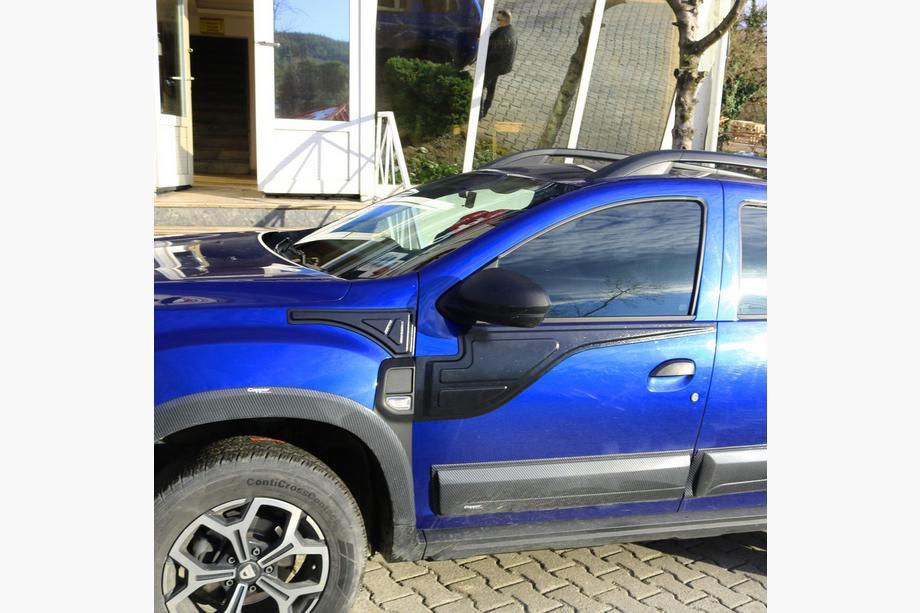 Renault Duster 2018-2024 гг. Верхние Молдинги на Двери (4 шт) Фото 2