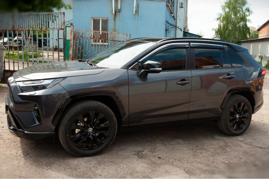 Toyota Rav 4 2019–2025 гг. Ветровики с хромированным молдингом (4 шт, Niken) Фото 5