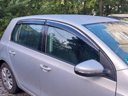 Volkswagen Golf 6 2008-2014 гг. Ветровики с хромированным молдингом Niken (HB, 4 шт) фото 1