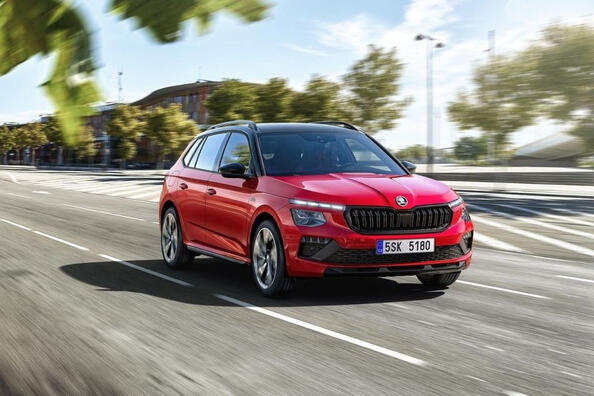 Обзор обновленного кроссовера первого поколения Skoda Kamiq фото 1