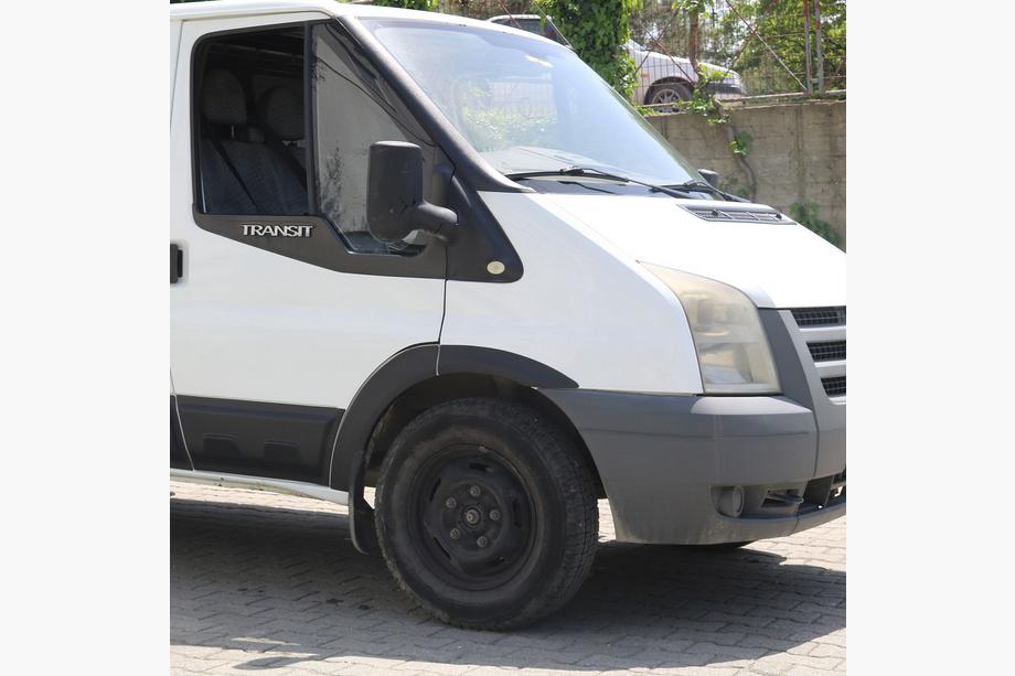 Ford Transit 2000–2014 гг. Расширители арок EuroCap 2006-2013 (6 шт, ABS, короткая база) Фото 8