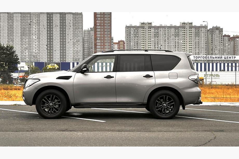 Nissan Armada 2016-2024 гг. Боковые Подножки New Vision Grey (2 шт., Алюминий) Фото 11