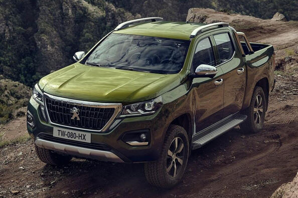 Обзор полноприводного пикапа Peugeot Landtrek фото 1
