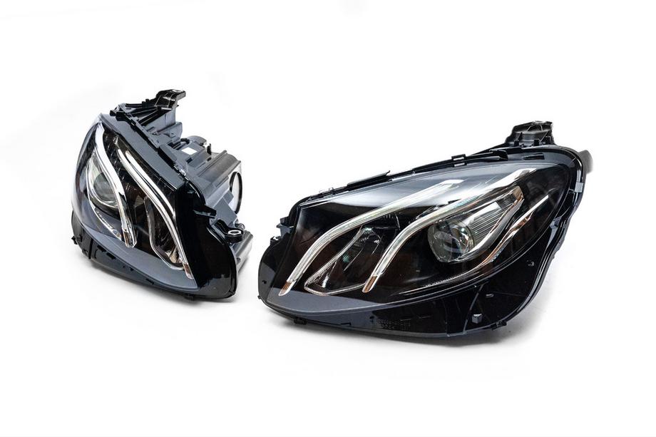 Mercedes E-class W213 2016-2023 гг. Передние фары OEM 2016-2020 (2 шт, без блоков, LED) Фото 2