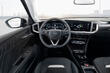 Обзор электрического городского кроссовера Opel Mokka-e фото 6