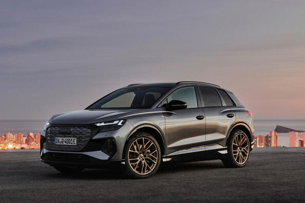 Обзор электрического кроссовера Audi Q4 e-tron