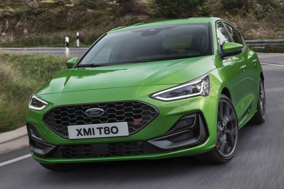 Ford Focus ST: увлекательная динамика и современные технологии