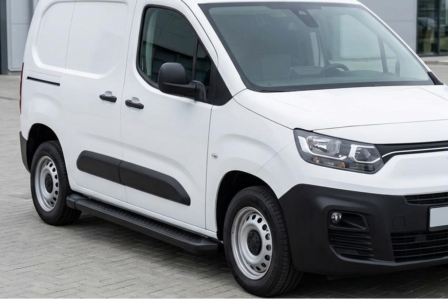 Fiat Doblo III 2023- гг. Боковые Подножки Allmond Black (2 шт., Алюминий) Image