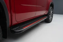 Volkswagen Amarok 2022- гг. Боковые Подножки Maya Red (2 шт., Алюминий) фото 1