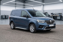 Renault Kangoo/Express 2021- гг. Боковые пороги Allmond Grey (2 шт., алюминий) фото 1